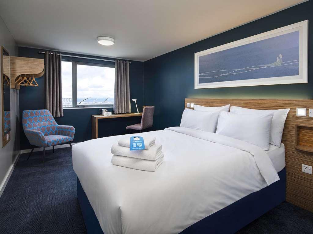 Travelodge London Stratford Hotel Phòng bức ảnh