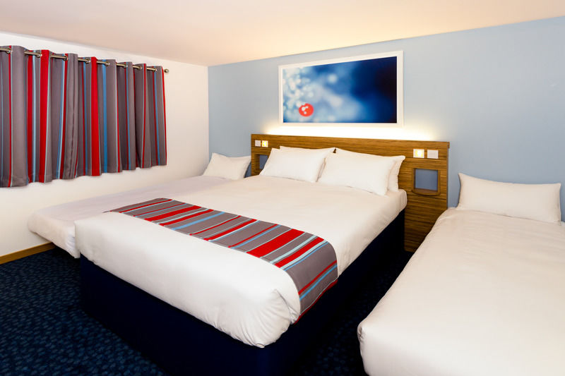 Travelodge London Stratford Hotel Ngoại thất bức ảnh