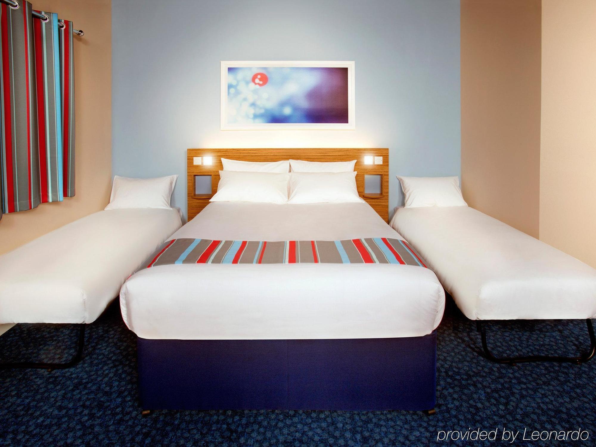Travelodge London Stratford Hotel Ngoại thất bức ảnh