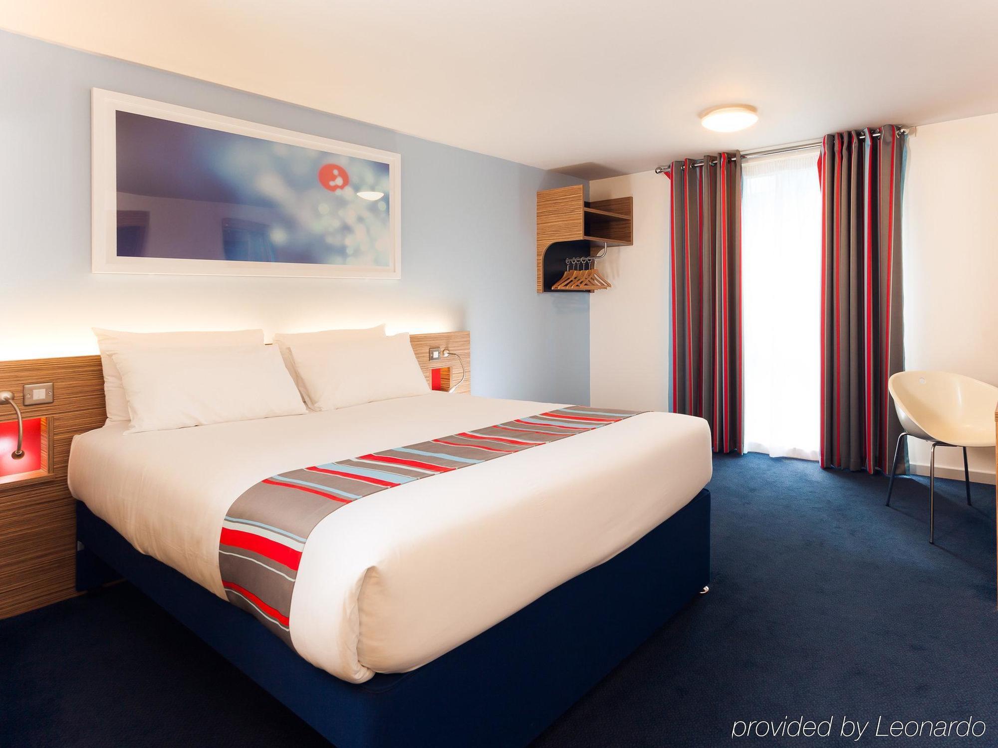 Travelodge London Stratford Hotel Ngoại thất bức ảnh