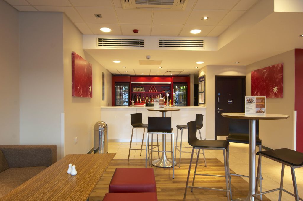 Travelodge London Stratford Hotel Ngoại thất bức ảnh
