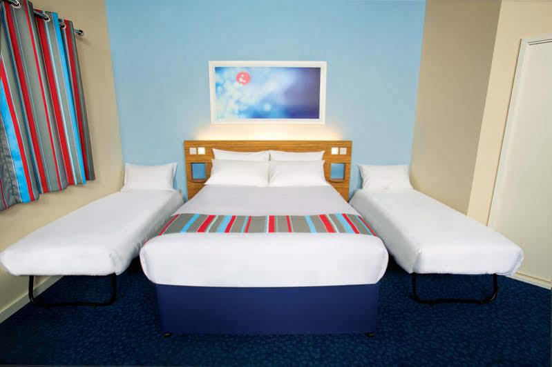 Travelodge London Stratford Hotel Ngoại thất bức ảnh