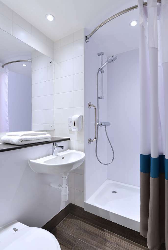 Travelodge London Stratford Hotel Phòng bức ảnh