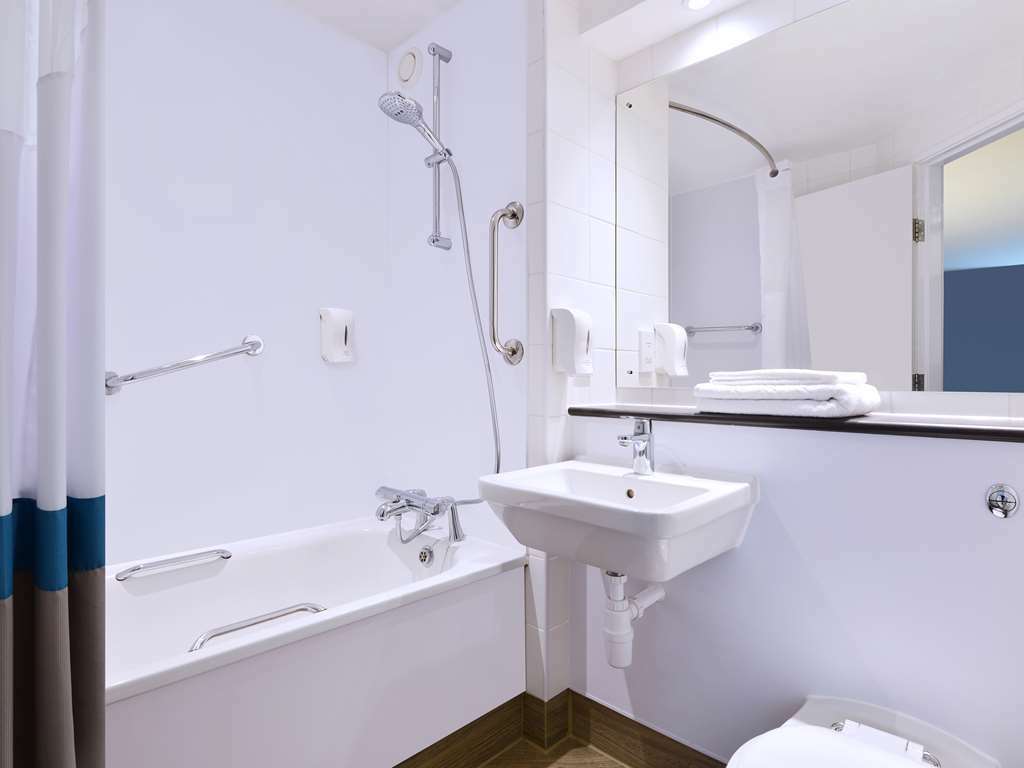Travelodge London Stratford Hotel Phòng bức ảnh
