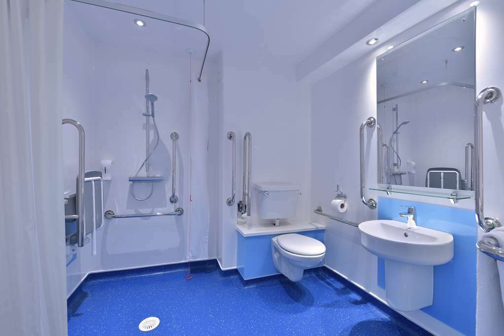 Travelodge London Stratford Hotel Phòng bức ảnh
